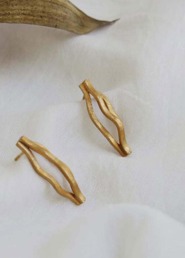 Curves Golden Earrings - Image 3
