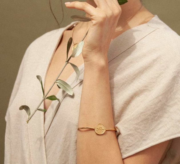 Portlligat Golden Bracelet - Image 2